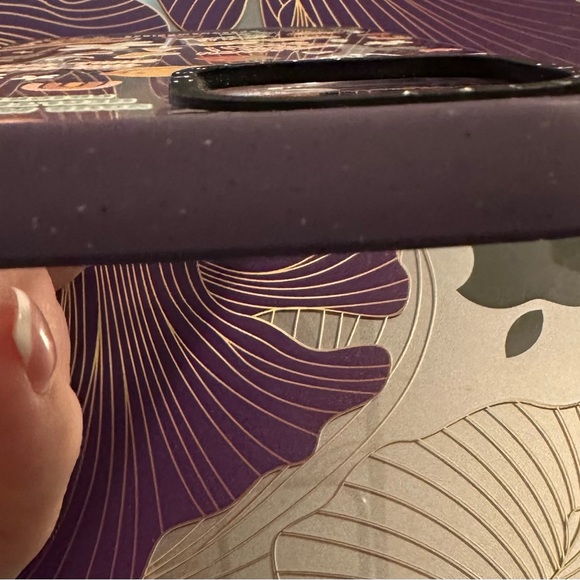 Cute penguin in snow iPhone 14 Pro Max - Picture 5 of 6